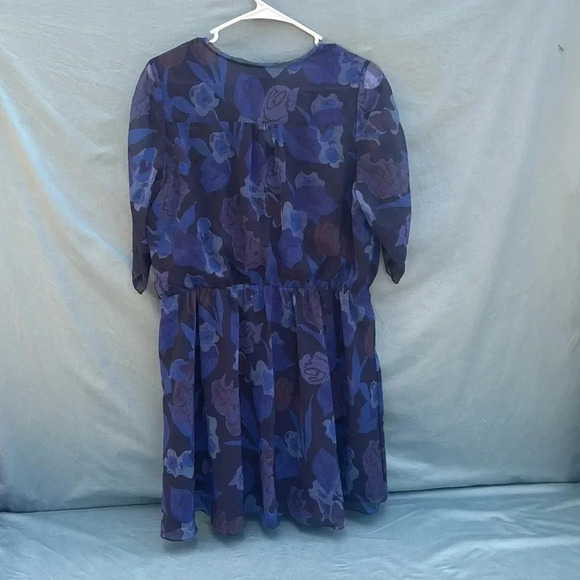TED BAKER London Juleah Ruched Sleeve Blue Floral Dress, NWOT, Size 5 (Juniors) - Picture 2 of 6